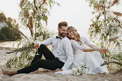 Marriage Anniversary of couple celebrated at desert