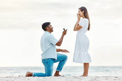 Romantic and Surprise Marriage proposal at white sandy beach of Dubai