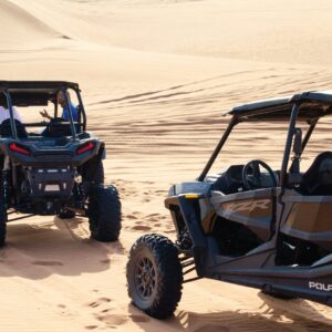 Can-Am Buggy Dubai racing through the desert dunes at high speed